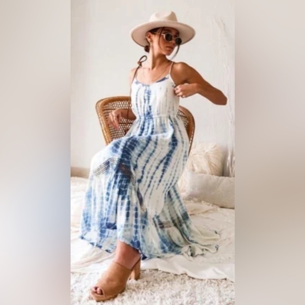 Blue white tie-dye, maxi, dress size small